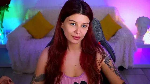 NicoleMun online show from May 13, 2026, 9:11 pm