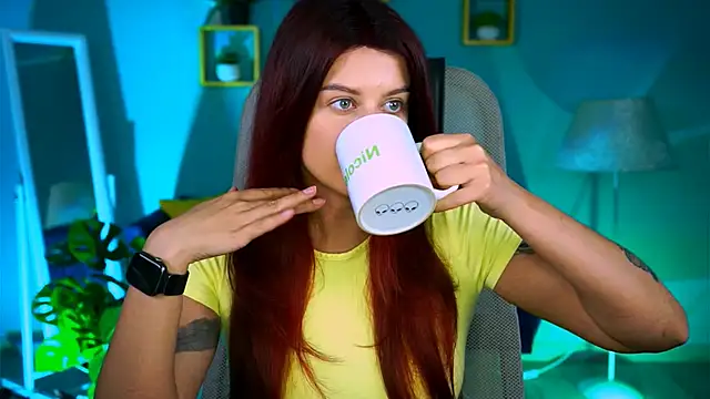 NicoleMun online show from May 31, 2026, 4:36 pm