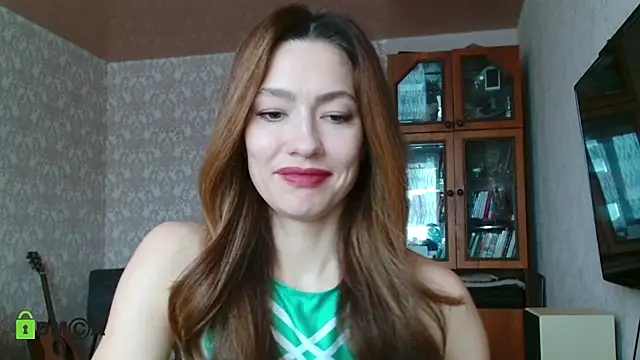 Snapshot of alicia_spicy chatting on December 5, 2024, 7:49 am alicia spicy online show from December 5, 2024, 7:49 am