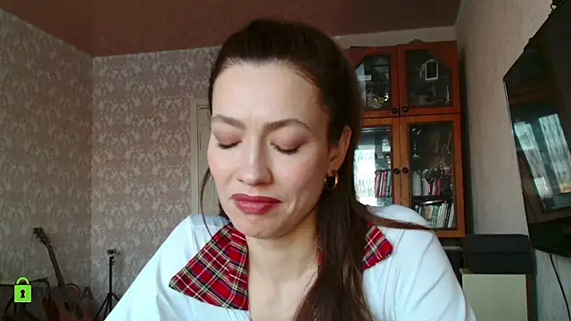 Snapshot of alicia_spicy chatting on December 20, 2024, 7:01 am alicia spicy online show from December 20, 2024, 7:01 am