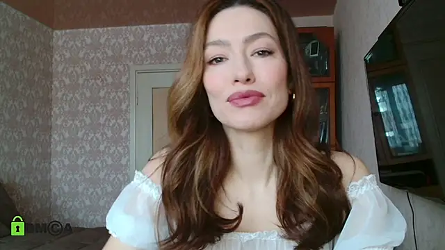 Snapshot of alicia_spicy chatting on February 21, 2025, 4:29 am alicia spicy online show from February 21, 2025, 4:29 am