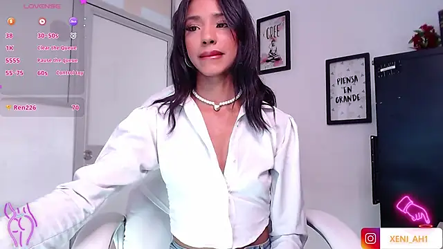 xenia golden online show from January 24, 2025, 3:34 pm