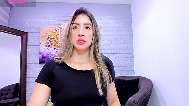 Snapshot of _AlejaCruz_ chatting on April 19, 2026, 12:15 pm AlejaCruz online show from April 19, 2026, 12:15 pm