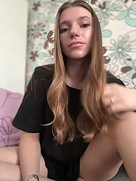 adel secret online show from March 12, 2025, 8:19 am