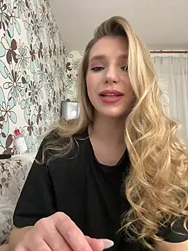 Snapshot of adel_secret chatting on February 14, 2026, 8:38 pm adel secret online show from February 14, 2026, 8:38 pm