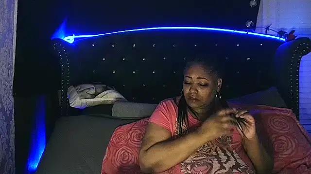 Snapshot of msyvette1970@xh chatting on January 16, 2025, 3:45 am msyvette1970xh online show from January 16, 2025, 3:45 am