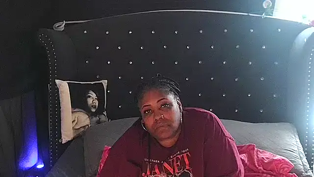 Snapshot of msyvette1970@xh chatting on January 20, 2025, 8:18 pm msyvette1970xh online show from January 20, 2025, 8:18 pm