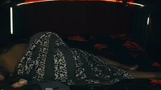 Snapshot of msyvette1970@xh chatting on November 7, 2025, 8:25 am msyvette1970xh online show from November 7, 2025, 8:25 am