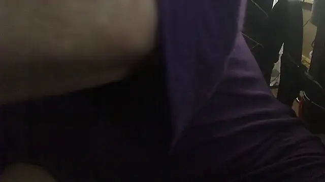 Ireallysquirt online show from March 28, 2026, 4:01 am