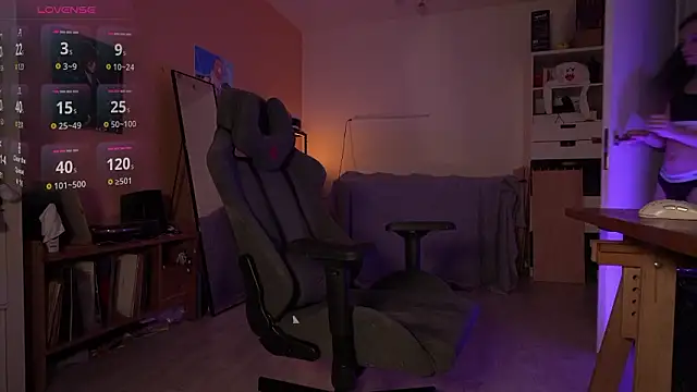 MagicFemboy online show from March 20, 2026, 11:20 pm