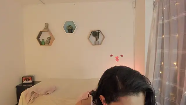 Snapshot of Paloma_victory chatting on May 26, 2026, 9:11 pm Paloma victory online show from May 26, 2026, 9:11 pm