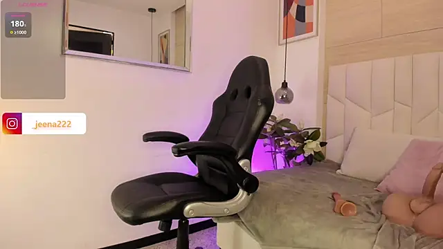 jenaa  online show from February 1, 2025, 3:07 pm