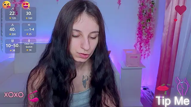 Snapshot of _Nika_Kik chatting on February 6, 2025, 10:15 am Nika Kik online show from February 6, 2025, 10:15 am