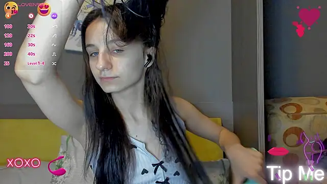 Snapshot of _Nika_Kik chatting on March 4, 2025, 6:07 pm Nika Kik online show from March 4, 2025, 6:07 pm