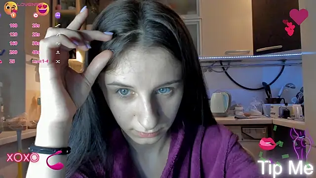 Snapshot of _Nika_Kik chatting on March 5, 2025, 8:21 pm Nika Kik online show from March 5, 2025, 8:21 pm