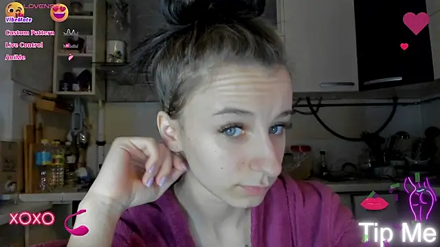 Snapshot of _Nika_Kik chatting on March 10, 2025, 3:52 pm Nika Kik online show from March 10, 2025, 3:52 pm