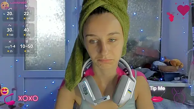 Snapshot of _Nika_Kik chatting on September 9, 2025, 3:22 pm Nika Kik online show from September 9, 2025, 3:22 pm