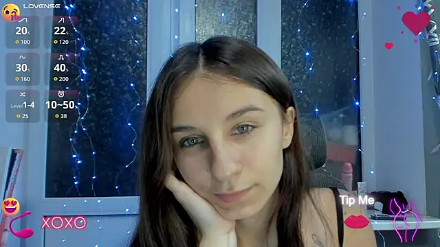 Snapshot of _Nika_Kik chatting on October 18, 2025, 3:13 pm Nika Kik online show from October 18, 2025, 3:13 pm