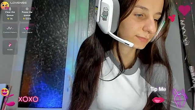 Snapshot of _Nika_Kik chatting on October 19, 2025, 4:07 pm Nika Kik online show from October 19, 2025, 4:07 pm