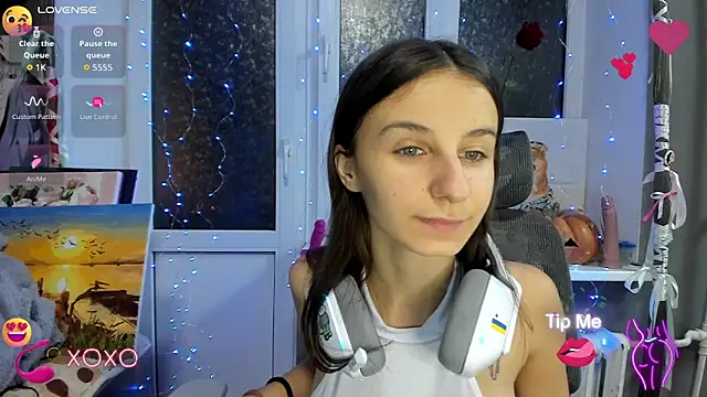 Snapshot of _Nika_Kik chatting on November 1, 2025, 8:55 pm Nika Kik online show from November 1, 2025, 8:55 pm