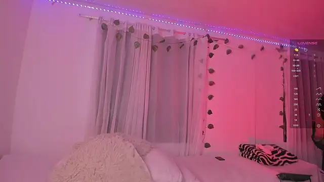 ianstar 599 online show from December 20, 2024, 11:37 pm