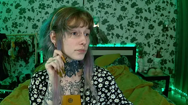 Littlespacemouse online show from September 15, 2025, 5:35 pm