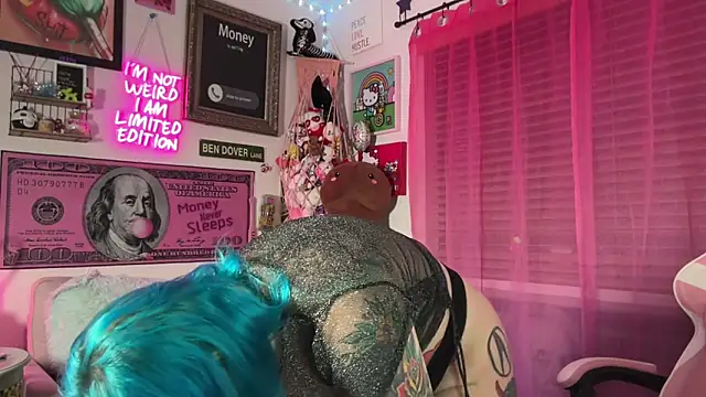 Snapshot of CherryBombBomb chatting on November 14, 2025, 4:33 am CherryBombBomb online show from November 14, 2025, 4:33 am