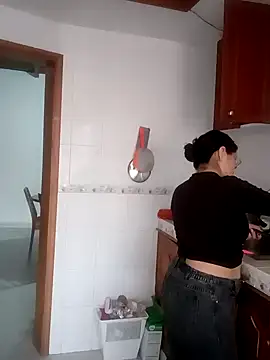 Caroll Luna online show from December 3, 2024, 10:18 pm