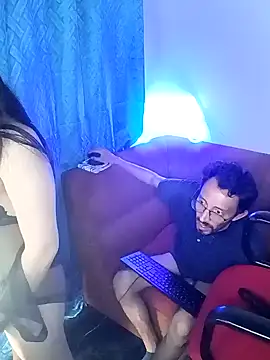 Caroll Luna online show from December 5, 2024, 3:48 am