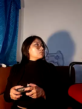 Caroll Luna online show from December 15, 2024, 3:13 am