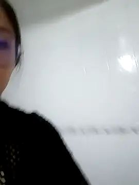 Caroll Luna online show from December 17, 2024, 4:23 am