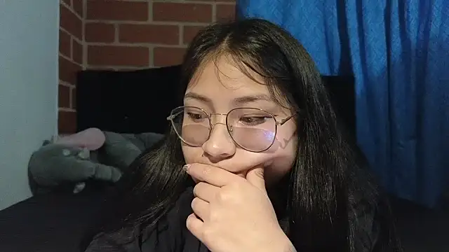 Caroll Luna online show from March 18, 2025, 5:09 am