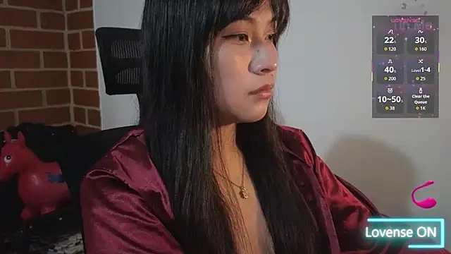 Caroll Luna online show from October 4, 2025, 1:58 am