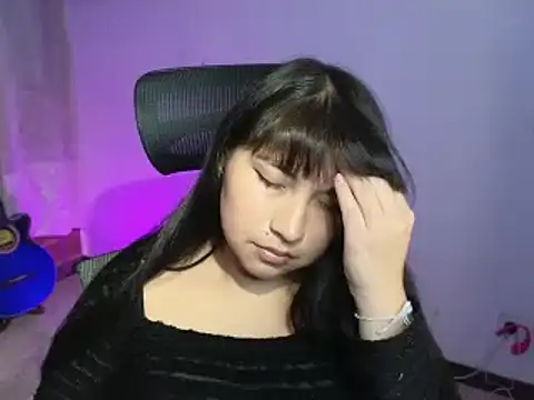 Caroll Luna online show from November 10, 2025, 2:54 am