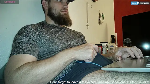 dikdowndaddy online show from April 5, 2026, 2:20 am