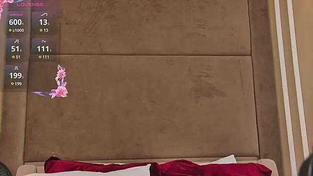 LunaWills  online show from January 24, 2025, 10:43 am