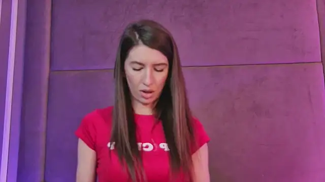 LunaWills  online show from March 19, 2025, 8:34 am