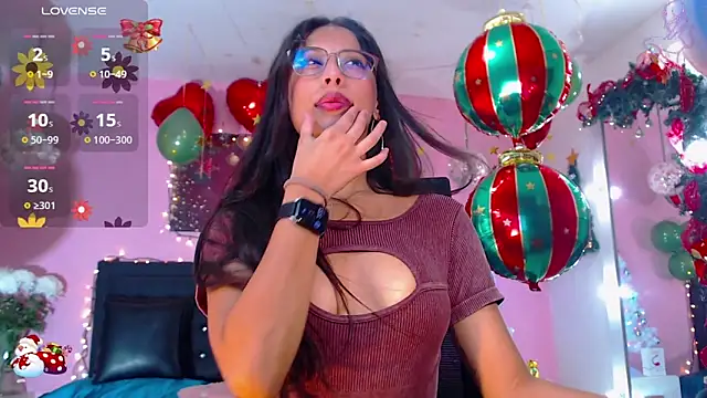 SamaraCortez online show from December 3, 2025, 7:23 pm