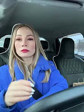 Snapshot of LavenderHot chatting on January 17, 2025, 3:01 am LavenderHot online show from January 17, 2025, 3:01 am