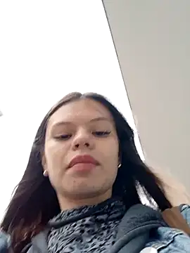 Violeta 12- online show from March 15, 2025, 10:11 pm