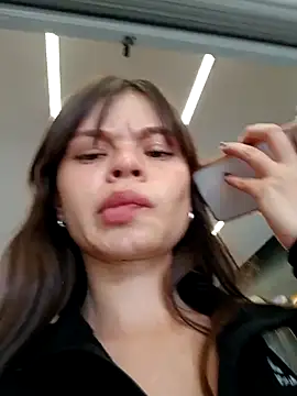 Violeta 12- online show from November 12, 2025, 6:52 pm