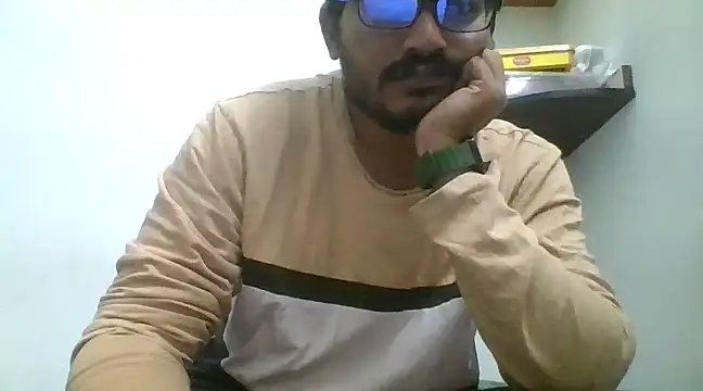 Snapshot of naughtymike0007 chatting on January 4, 2025, 5:26 pm naughtymike0007 online show from January 4, 2025, 5:26 pm