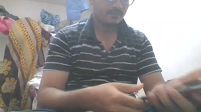 Snapshot of naughtymike0007 chatting on January 7, 2025, 4:18 am naughtymike0007 online show from January 7, 2025, 4:18 am