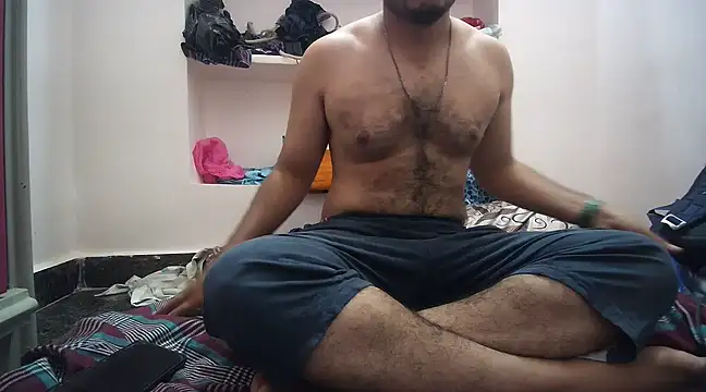 Snapshot of naughtymike0007 chatting on March 18, 2025, 1:43 am naughtymike0007 online show from March 18, 2025, 1:43 am