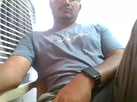 naughtymike0007 online show from October 15, 2025, 2:44 am