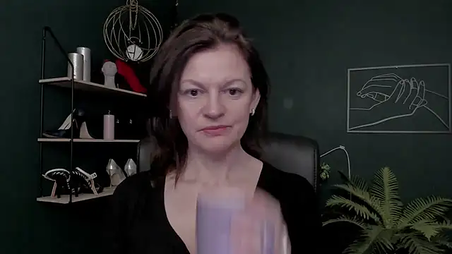 VivianWILD online show from January 16, 2026, 6:50 am