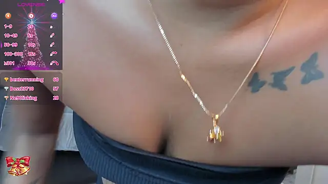 saracorraless online show from December 3, 2024, 9:56 pm