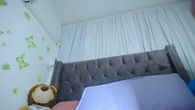 RACHELL  HOT online show from April 18, 2026, 6:34 pm