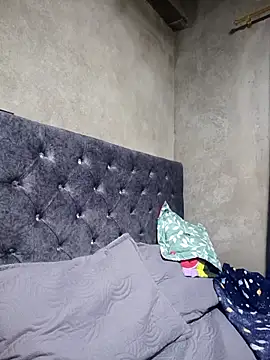 Giselabrunette25 online show from February 24, 2026, 9:40 am