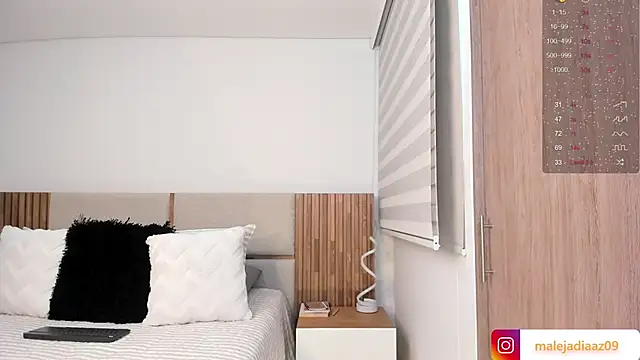 MalejaDiaz  online show from February 12, 2026, 5:41 pm